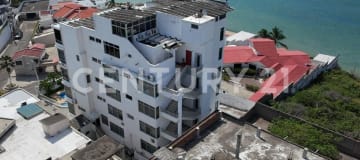 Departamento frente al mar en Edificio Umiña, 3 dormitorios