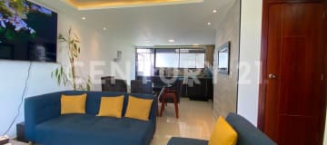 Casa esquineras con seguridad 24/7 y acceso rápido a autopista