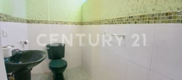 Casa amplia en arriendo en Nayon