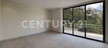 Departamento con piscina en venta en Cumbayá