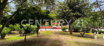 Terreno de 5,890m² con vivienda - Ideal para quinta recreacional