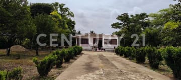 Terreno de 5,890m² con vivienda - Ideal para quinta recreacional