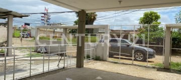 Villa 3 plantas cerca de Shopping La Libertad, $130K