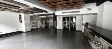 Local comercial 195m² frente a Mall del Sol - $2000 + IVA