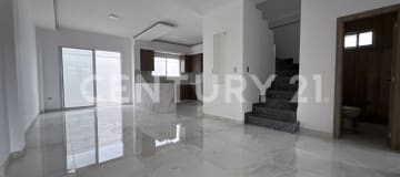 Casa amplia en venta en Samborondon