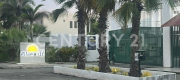 Depto. en Playas con parqueo, bodega y vista al mar