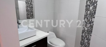 Depto. remodelado 3 hab. cerca de La Carolina, $900