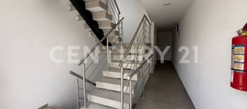 Edificio completo 8 deptos. en urb. privada - $1.9M