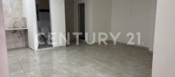 Local 35m² en plaza comercial - Sangolquí - Alto flujo peatonal
