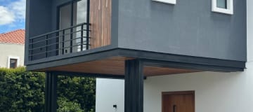 Casa en Venta independiente por estrenar en Puembo, dentro de urbanización privada