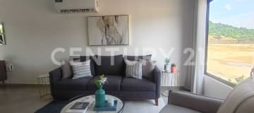 Invierte en casa con patio en KM 14 Av. León Febres Cordero - Precio fijo