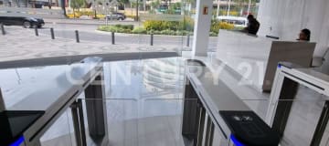 Oficina premium en 100 Business Plaza, Guayaquil - 68.81m² + 2 parqueos