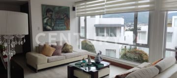 Casa en Cumbayá, 375m², 3 dorm, conjunto cerrado