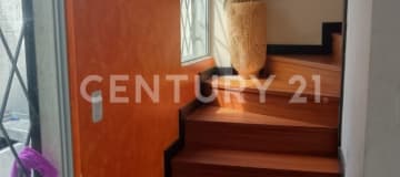 Casa en venta en Lirios de Carcelén a excelente precio