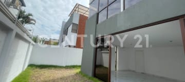 Casa en venta en Samborondon