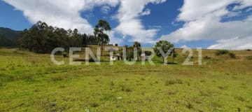 Terreno en Chinangachi: ideal para finca o vivienda cerca de Tababela