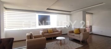 Penthouse dúplex en Quito, 271m², terraza y BBQ privado