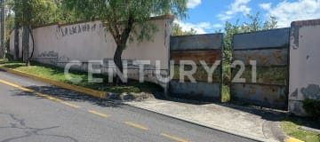 Terreno de 1006 m² en Campo Alegre, ideal para vivienda de lujo