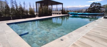 VENTA departamento 2 dormitorios con terraza A ESTRENAR- Cumbayá. CW