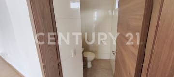 Depto. 102m² con terraza, 3 dormitorios y áreas comunales en Guayaquil