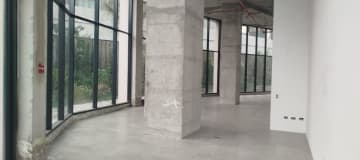 Venta o Renta Local Comercial en planta baja. 100m2. Edificio Epiq. Sector: La Carolina