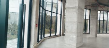 Venta o Renta Local Comercial en planta baja. 100m2. Edificio Epiq. Sector: La Carolina