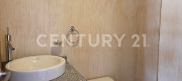 Depto 3 dormitorios en piso 4 con vista, acabados de lujo y áreas sociales