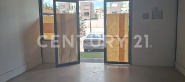 Oficina 30m² en segundo piso con baño