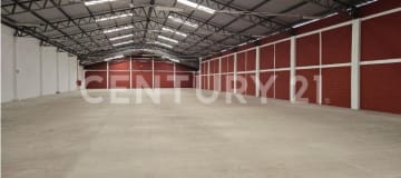 Bodega logística 1544m² con generador y acceso estratégico