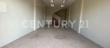 Local/oficina en alquiler en Av. Juan Tanca Marengo