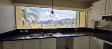 DepartamDúplex en venta en Quito Norte cerca de colegios