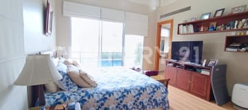 Casa majestuosa en Samborondón - 572 m2 con piscina y 5 dormitorios