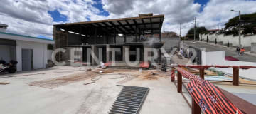 Local para restaurante premium en Puembo, 316m²