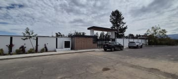 Terreno en venta en Puembo, dentro de una urbanización exclusiva de baja densidad