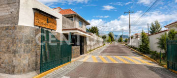 Terreno 1010m² en Hacienda Capelo - Valle de los Chillos