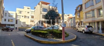 Casa 6 dormitorios en conjunto privado - Precio oportunidad