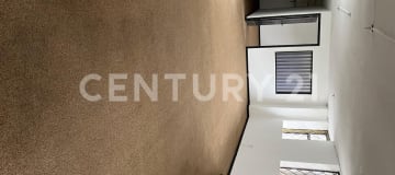 Oficina 80 m² con balcones en zona céntrica de Quito