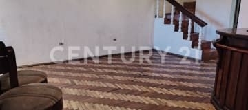 Casa en Turubamba cerca de Quicentro Sur con terraza