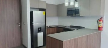 RENTA Suite con vista- República de El Salvador. CW