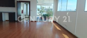 Oficinas equipadas cerca de Supercines Orellana desde 41m²