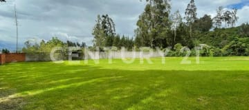 Terreno en conjunto cerrado en Pifo, listo para construir