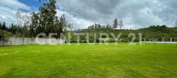 Terreno en conjunto cerrado en Pifo, listo para construir