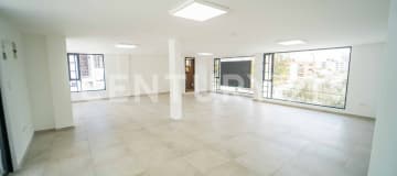 Local comercial en Magdalena, 73.76 m² con seguridad avanzada