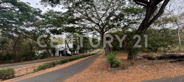 Terreno en venta en Urb. Lago de Capeira - Vista espectacular