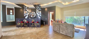 VENTA CASA DE LUJO EN CUMBAYA