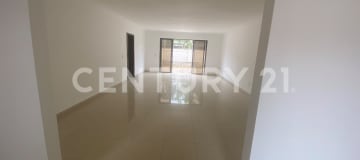 Casa 4 dormitorios c/baño en Estancias del Río, piscina y gimnasio