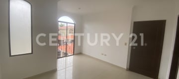Casa 4 dormitorios c/baño en Estancias del Río, piscina y gimnasio
