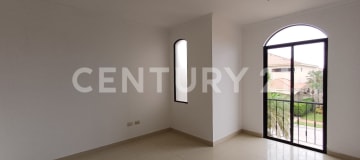 Casa 4 dormitorios c/baño en Estancias del Río, piscina y gimnasio