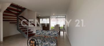 Casas en venta en Bocatoma-Conocoto con crédito VIP y patio