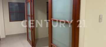 Oficina en Edificio San Francisco, 194.90 m², centro de Guayaquil